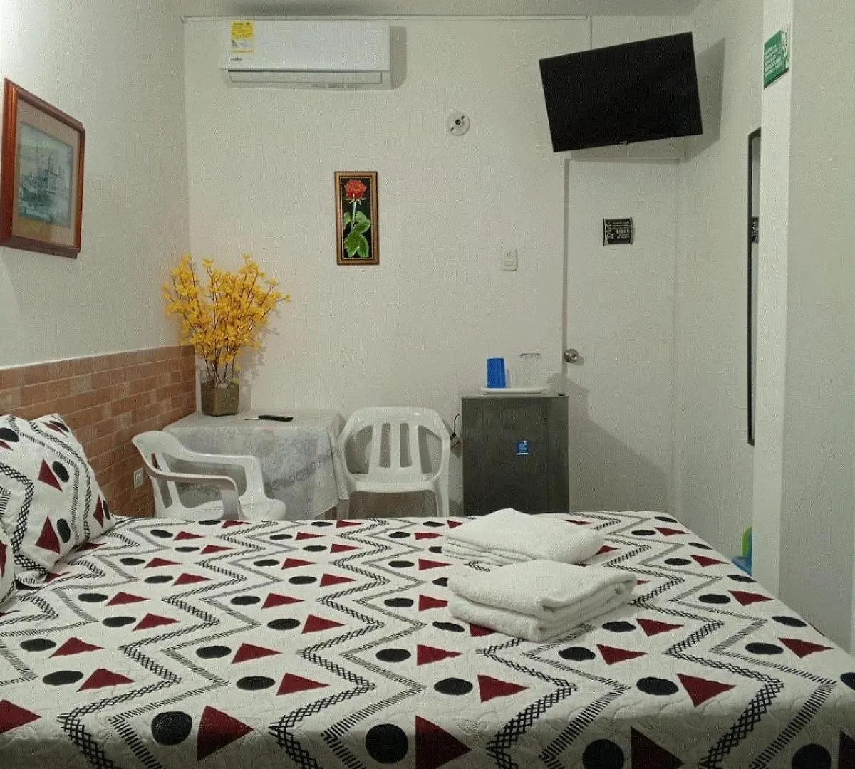 Roomer - Alojamiento Cartagena Homestay