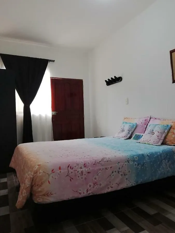 Roomer - Alojamiento Cartagena Homestay